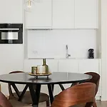 Side Sea View Raversijde 公寓 *