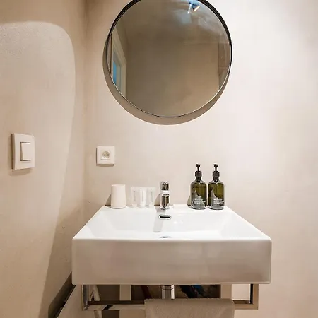 Let's Go Getaways - Raversijde *