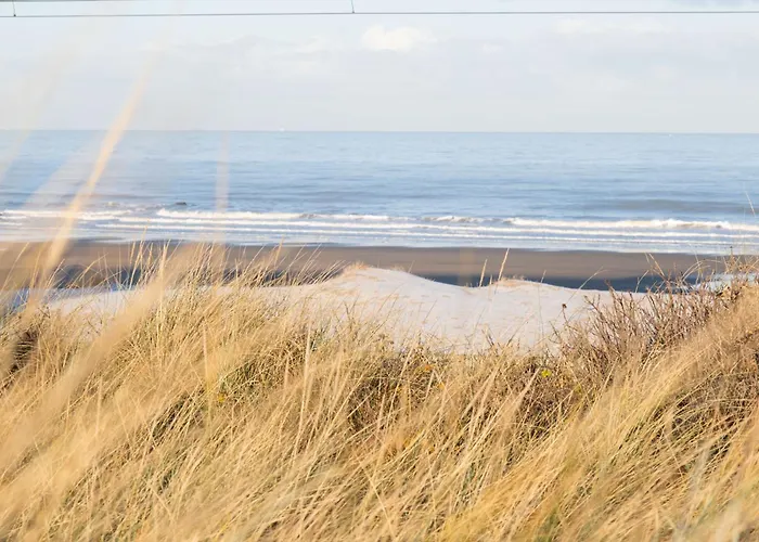 With Side Sea View Raversijde By Lets Go Getaways 公寓